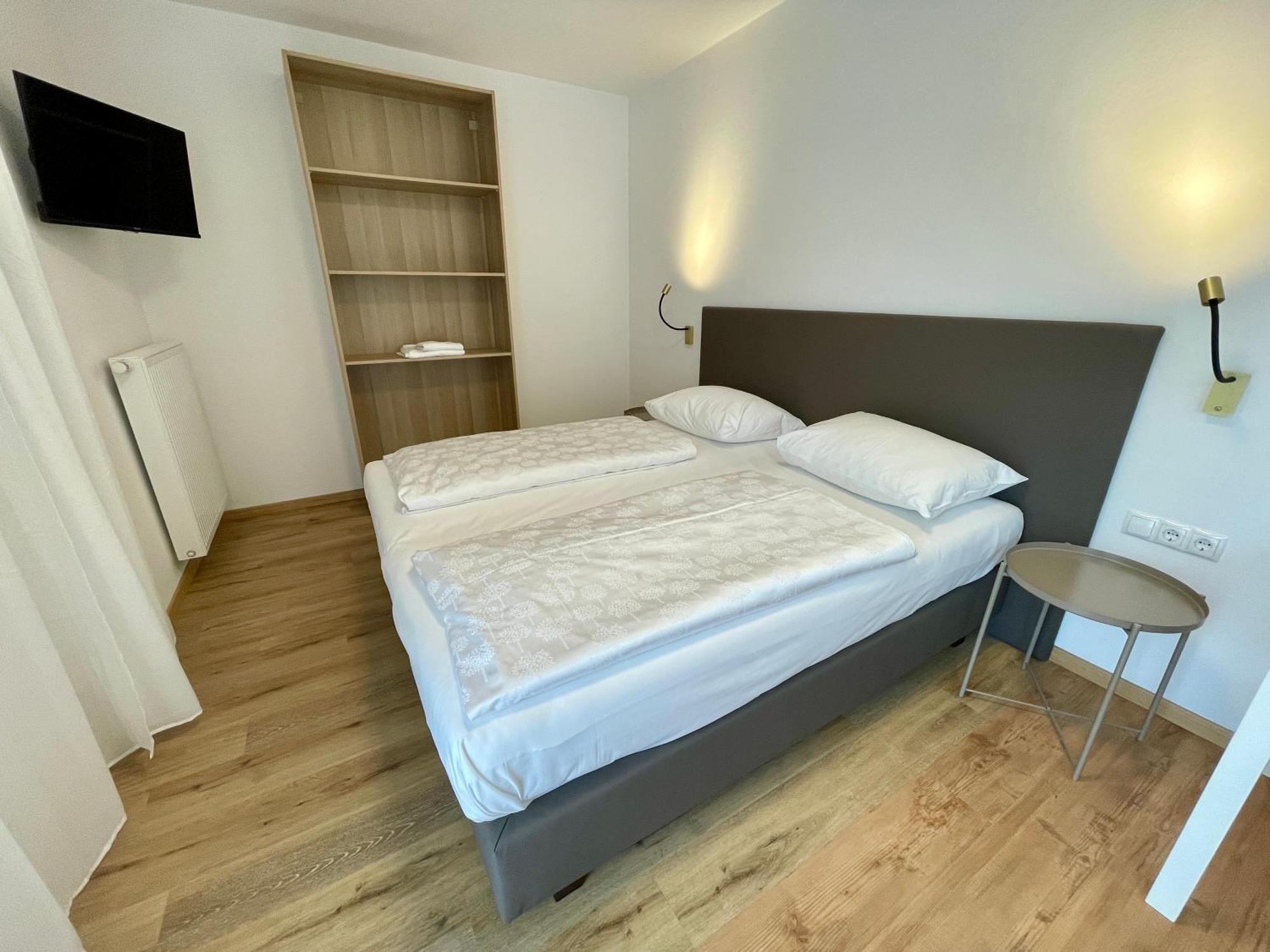 Transit Rooms - Your Stopover Sterzing Exterior foto