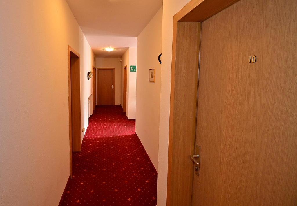 Transit Rooms - Your Stopover Sterzing Exterior foto
